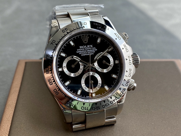 激安ロレックス背面デザイン